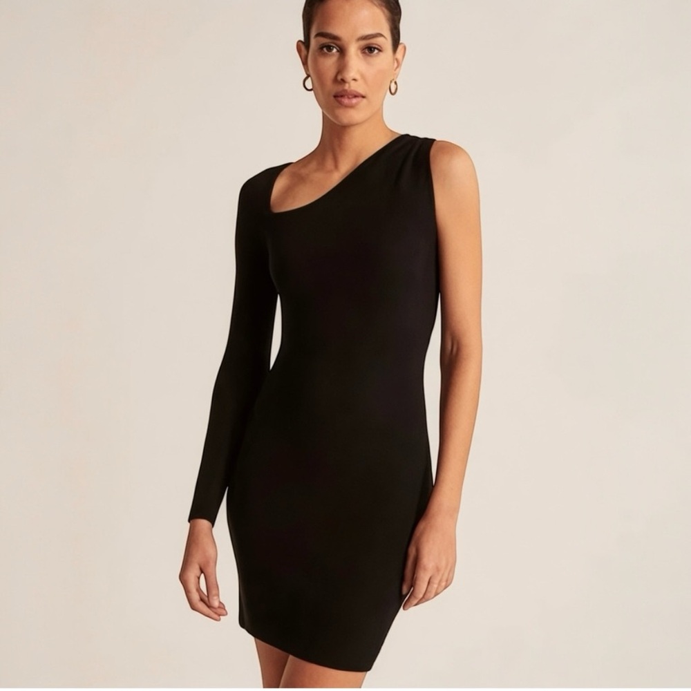 Elegant Black One-Shoulder Dress